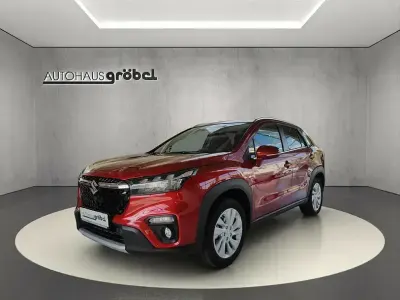 Neu Suzuki SX4 S-Cross 109 PS (80 kW) 2025 Rot SUV