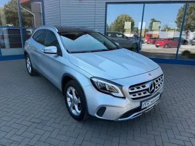 Gebraucht Mercedes GLA250 211 PS (155 kW) 2019 Silber SUV