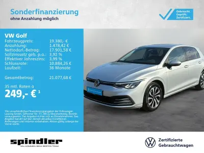 Gebraucht VW Golf VIII Active 131 PS (96 kW) 2022 Reflexsilber metallic Limousine