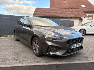 Gebraucht Ford Focus ST-Line 182 PS (133 kW) 2019 Grau Limousine