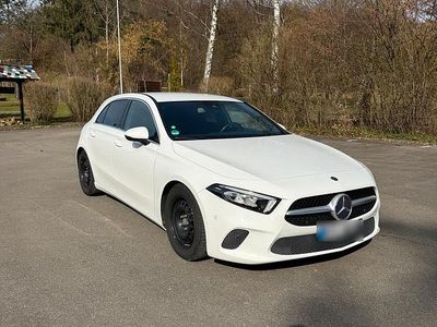 Gebraucht Mercedes A200 163 PS (119 kW) 2018 Weiß Kleinwagen