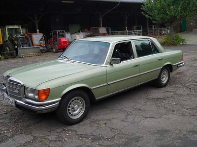 Gebraucht Mercedes 450 218 PS (160 kW) 1977 Grün Limousine