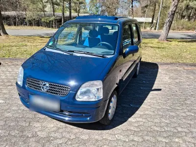 Gebraucht Opel Agila 58 PS (42 kW) 2002 Blau Van / Kleinbus