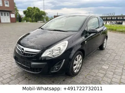 Używany Opel Corsa Satellite 87 KM (63 kW) 2011 Czarny Hatchback