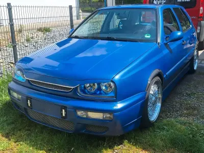 Brugt VW Golf III 90 HK (66 kW) 1996 Blå Sedan