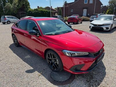 Neu Honda Civic Advance 143 PS (105 kW) 2025 Rot Limousine