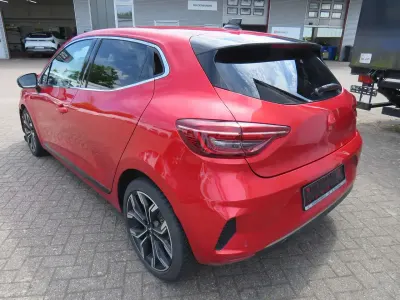 Gebraucht Mitsubishi Colt Edition 91 PS (66 kW) 2024 Aurorarot (m) Kleinwagen