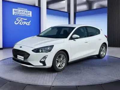 Usata Ford Focus Cool & Connect 125 CV (91 kW) 2021 Bianco Berlina