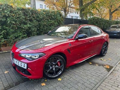 Rot Gebraucht 2024 Alfa Romeo Giulia Quadrifoglio Limousine | 66.660 €