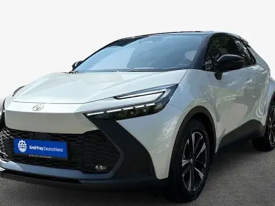 Neu Toyota C-HR 140 PS (102 kW) 2026 Weiß SUV
