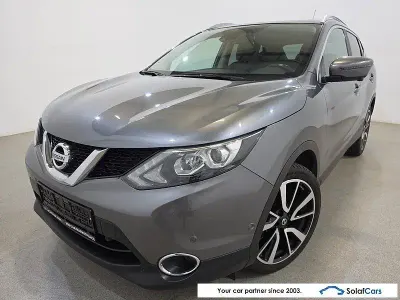 Gebraucht Nissan Qashqai Tekna 131 PS (96 kW) 2015 Grau SUV