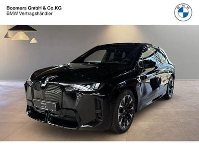 Nouă BMW iX M Sport 300 kW (408 CP) 2026 Negru SUV