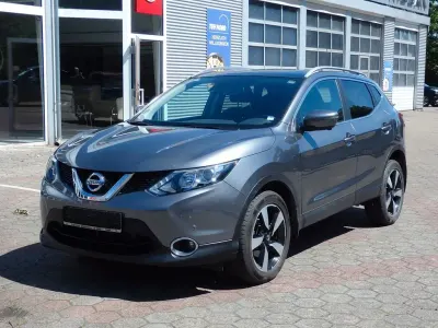 Gebraucht Nissan Qashqai N-Connecta 116 PS (85 kW) 2016 Grau SUV
