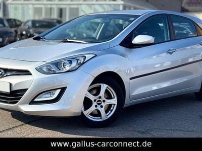 Gebraucht Hyundai i30 Edition 135 PS (99 kW) 2014 Silber Limousine