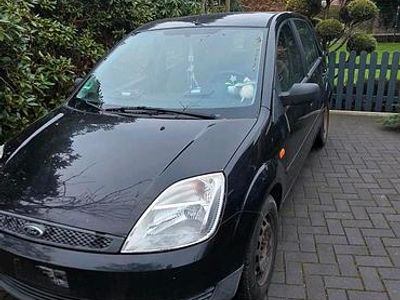 Gebraucht Ford Fiesta 60 PS (44 kW) 2003 Schwarz Kleinwagen