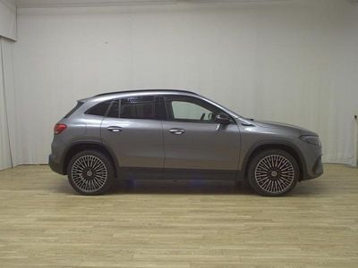Gebraucht Mercedes EQA250 AMG line 139 kW (190 PS) 2022 Grau SUV