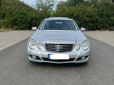 Mercedes E280