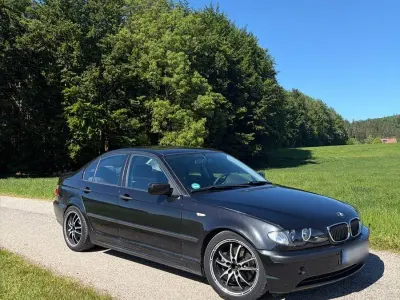Gebraucht BMW 320 150 PS (110 kW) 2004 Schwarz Limousine