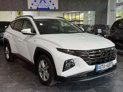 Gebraucht Hyundai Tucson Select 150 PS (110 kW) 2021 Weiß SUV
