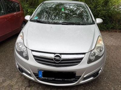 Gebraucht Opel Corsa 90 PS (66 kW) 2010 Silber Kleinwagen