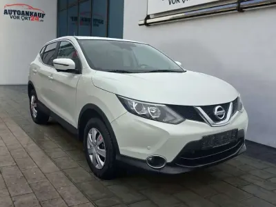 Gebraucht Nissan Qashqai N-Connecta 163 PS (119 kW) 2016 Weiß SUV