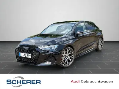 Gebraucht Audi RS3 Sportback Advanced 400 PS (294 kW) 2026 Mythosschwarz metallic (metallic) Kleinwagen