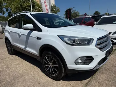 Gebraucht Ford Kuga Cool & Connect 150 PS (110 kW) 2017 Weiß SUV