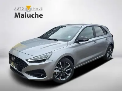 Neu Hyundai i30 Advantage 140 PS (102 kW) 2025 Grau Limousine
