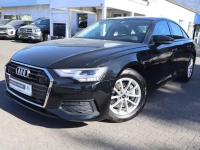 Gebraucht Audi A6 Ambiente 265 PS (194 kW) 2023 Mythosschwarz metallic Limousine