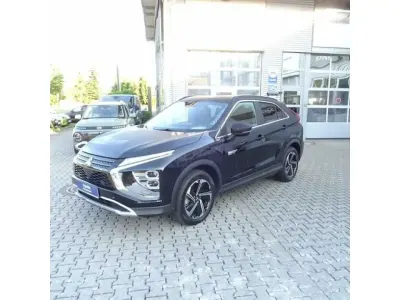 Używany Mitsubishi Eclipse Cross Plus 98 KM (72 kW) 2022 Czarny SUV