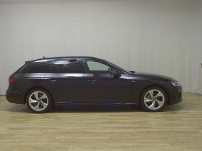 Schwarz Gebraucht 2022 Audi A4 S-Line Kombi | 24.780 € (Guter Preis)