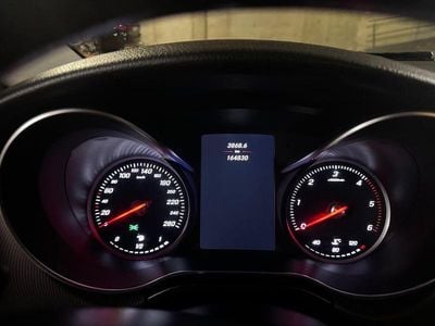 Gebraucht Mercedes V250 Avantgarde 204 PS (150 kW) 2016 Schwarz Van / Kleinbus