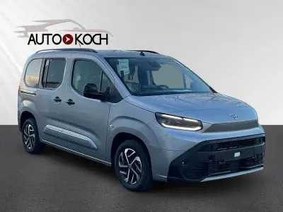 Gebraucht Toyota Proace Verso City 100 kW (136 PS) 2025 Silber Kombi