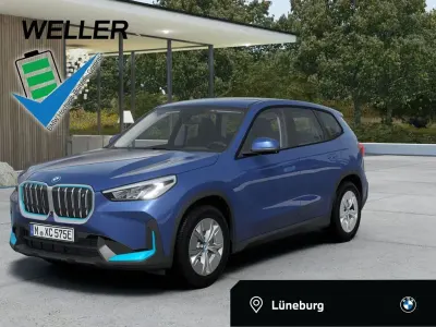 Gebraucht BMW iX1 Comfort Edition 230 kW (313 PS) 2023 Phytonicblau (blau) SUV
