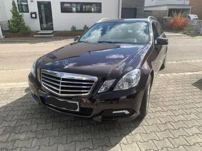 Second-hand Mercedes E220