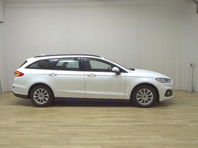 Second-hand Ford Mondeo Trend 150 CP (110 kW) 2020 Alb Break