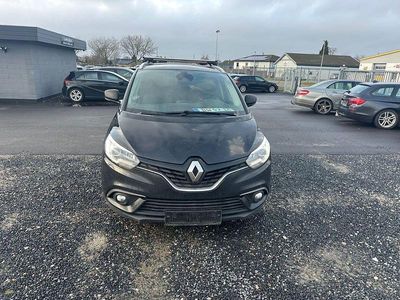 Schwarz Gebraucht 2016 Renault Scénic IV Experience Van / Kleinbus | 7.400 €