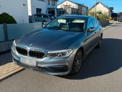 Gebraucht BMW 530 251 PS (184 kW) 2019 Andere farben Limousine