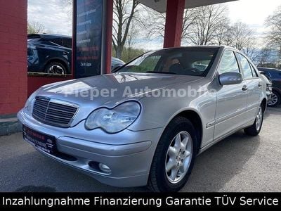 Usata Mercedes C180 143 CV (105 kW) 2004 Argento Berlina