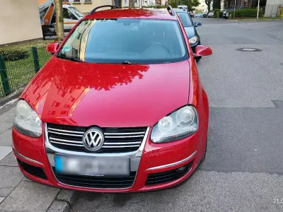 Gebraucht VW Golf V 140 PS (102 kW) 2008 Rot Kombi