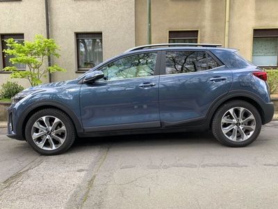 gebraucht Kia Stonic Platinum 1.0 T GDI Mild-Hybrid Jahresagen Nur 6950 km