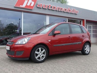 Usata Ford Fiesta 80 CV (58 kW) 2008 Rosso Utilitaria