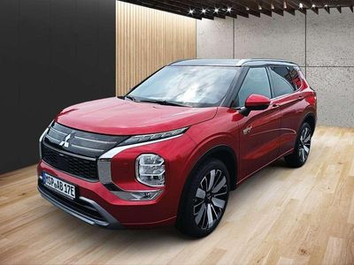 Gebraucht Mitsubishi Outlander P-HEV Top 306 PS (225 kW) 2025 Dynamikrot / pantherschwarz SUV
