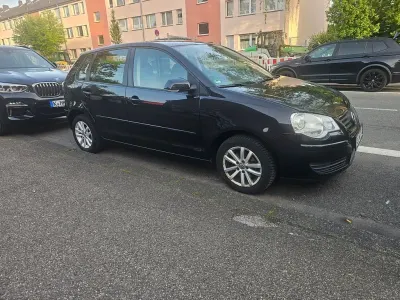 Gebraucht VW Polo Comfortline 69 PS (50 kW) 2008 Schwarz Kleinwagen
