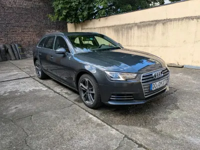 Gebraucht Audi A4 Sport 190 PS (139 kW) 2017 Grau Kombi