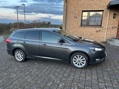 gebraucht Ford Focus Kombilimousine 1,5L Ecoboost