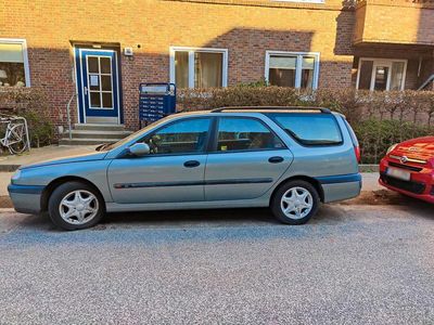 Gebraucht Renault Laguna 90 PS (66 kW) 1997 Grau Kombi