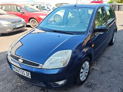 Gebraucht Ford Fiesta Ghia 101 PS (74 kW) 2004 Blau Kleinwagen