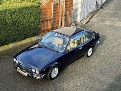 gebraucht Alfa Romeo 2000 Alfetta GTVLusso Ausstattung