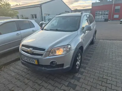 Używany Chevrolet Captiva 150 KM (110 kW) 2007 Srebrny SUV